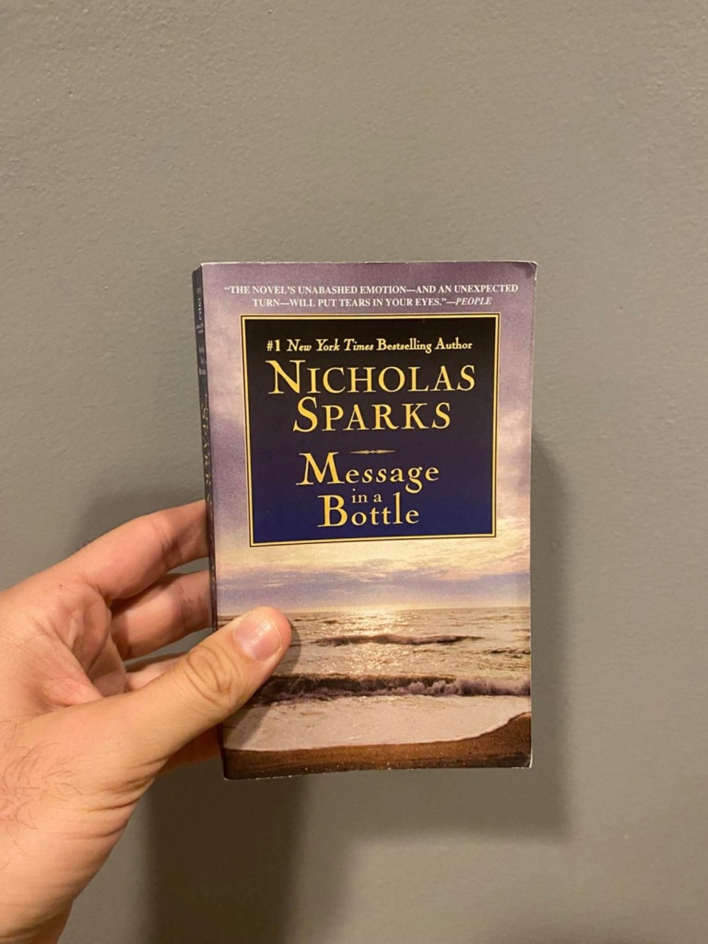 Message in a Bottle - Mass Market Paperback By Sparks, Nicholas - GOOD